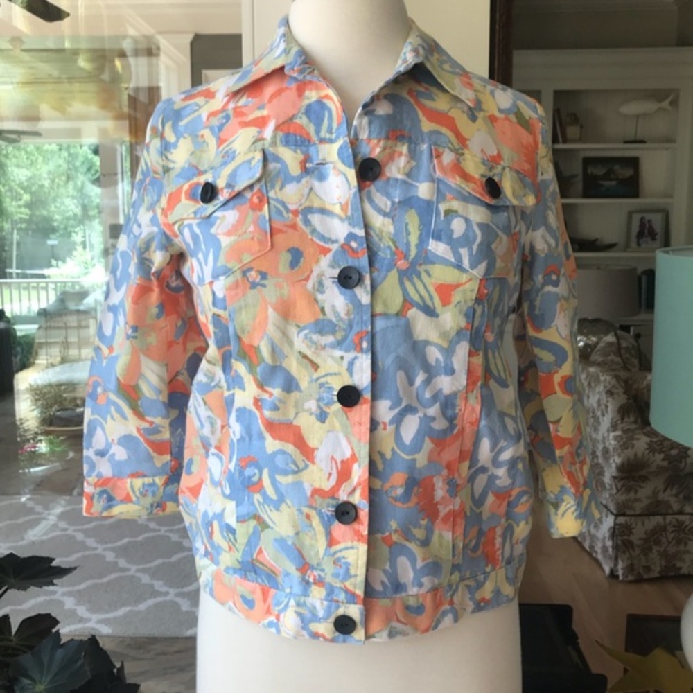 CHOICES Floral Jacket. Small Petite
